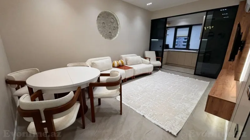 Kirayə verilir 2 otaqlı Mənzil Yeni tikili 75 m² Xətai m.