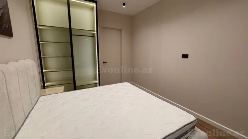 Kirayə verilir 2 otaqlı Mənzil Yeni tikili 75 m² Xətai m. - şəkil 12