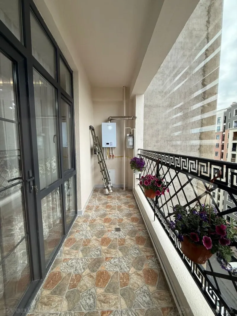 Satılır 3 otaqlı Mənzil Yeni tikili 127 m² Qara Qarayev m. - şəkil 12