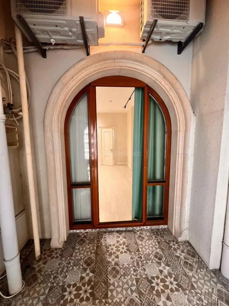 Satılır 3 otaqlı Mənzil Yeni tikili 109 m² Elmlər Akademiyası m. - şəkil 15