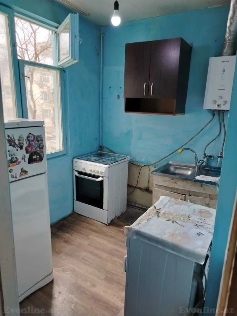 Kirayə verilir 2 otaqlı Mənzil Köhnə tikili 40 m² 3-cü mikrorayon - şəkil 7