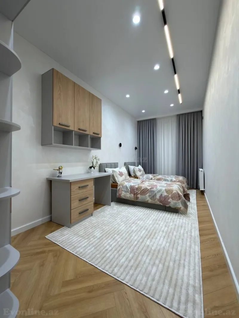 Kirayə verilir 3 otaqlı Mənzil Yeni tikili 130 m² 28 May m. - şəkil 7
