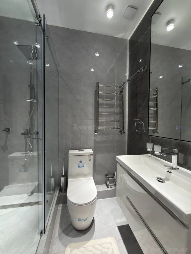 Kirayə verilir 3 otaqlı Mənzil Yeni tikili 130 m² 28 May m. - şəkil 9