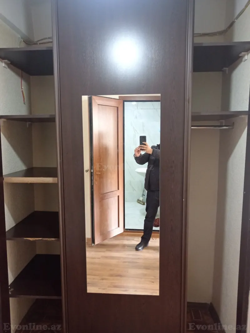 Satılır 1 otaqlı Mənzil Köhnə tikili 43 m² Gənclik m. - şəkil 2