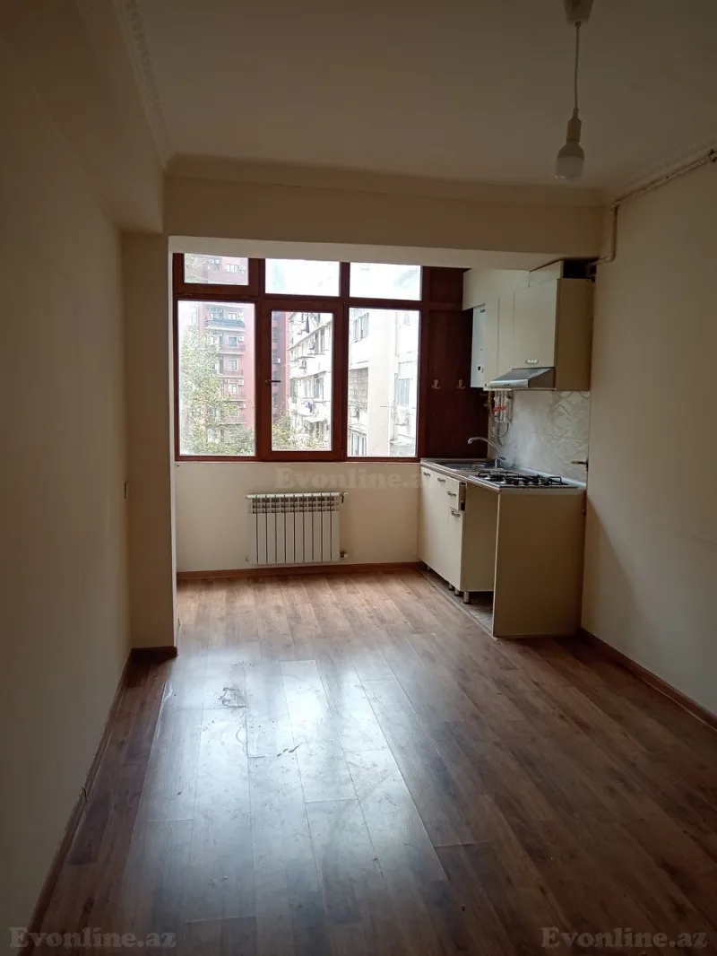 Satılır 1 otaqlı Mənzil Köhnə tikili 43 m² Gənclik m. - şəkil 6