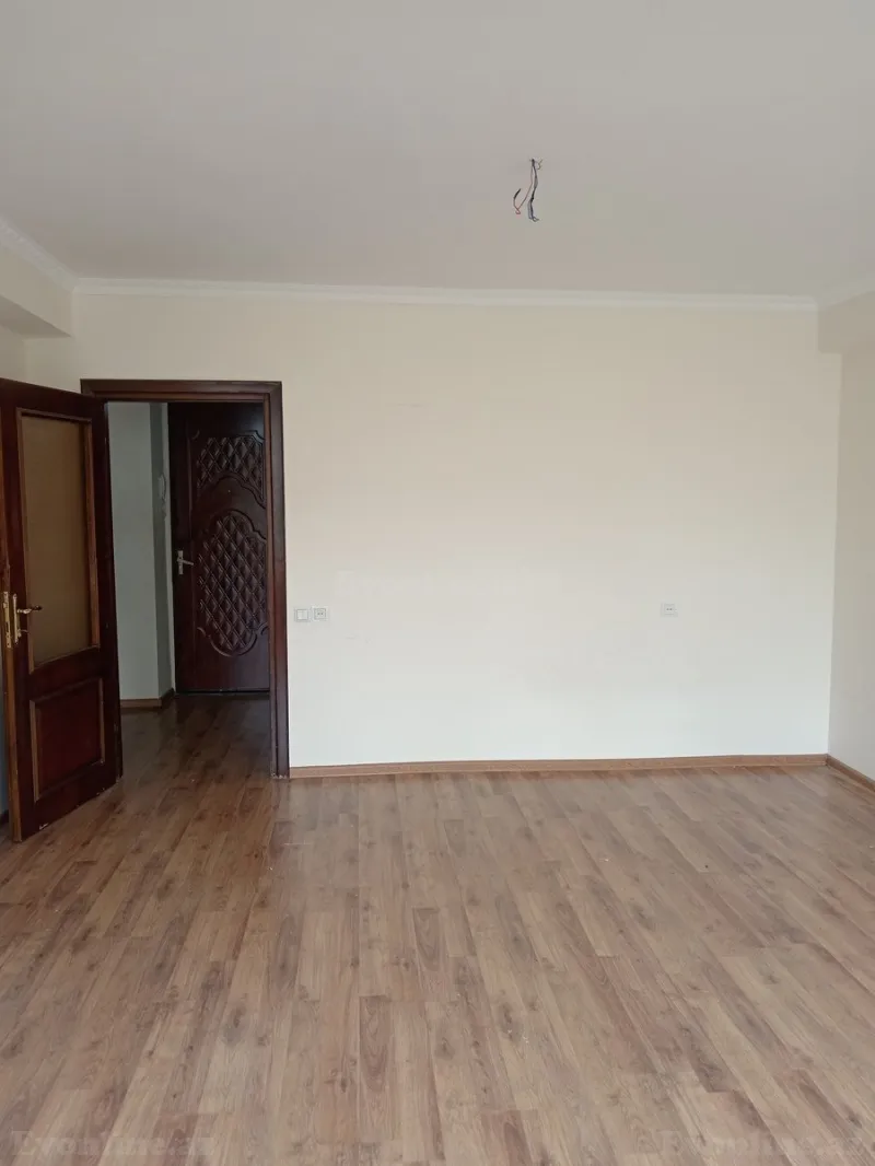 Satılır 1 otaqlı Mənzil Köhnə tikili 43 m² Gənclik m. - şəkil 7