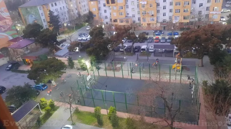 Satılır 1 otaqlı Mənzil Köhnə tikili 43 m² Gənclik m. - şəkil 9