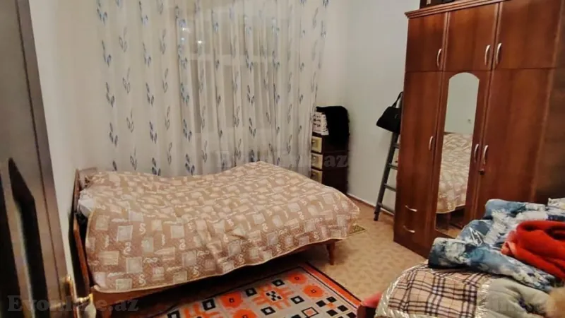 Satılır 2 otaqlı Mənzil Köhnə tikili 60 m² Suraxanı r. - şəkil 5