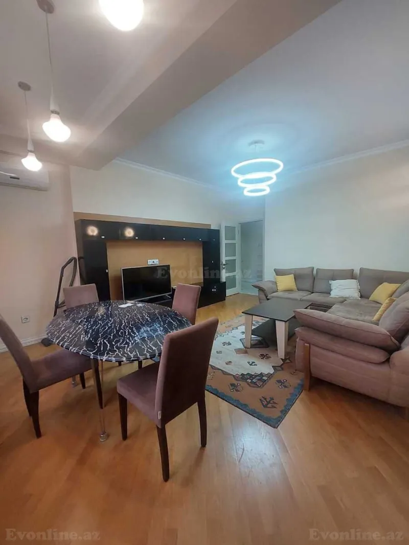 Kirayə verilir 2 otaqlı Mənzil Yeni tikili 70 m² 28 May m. - şəkil 2
