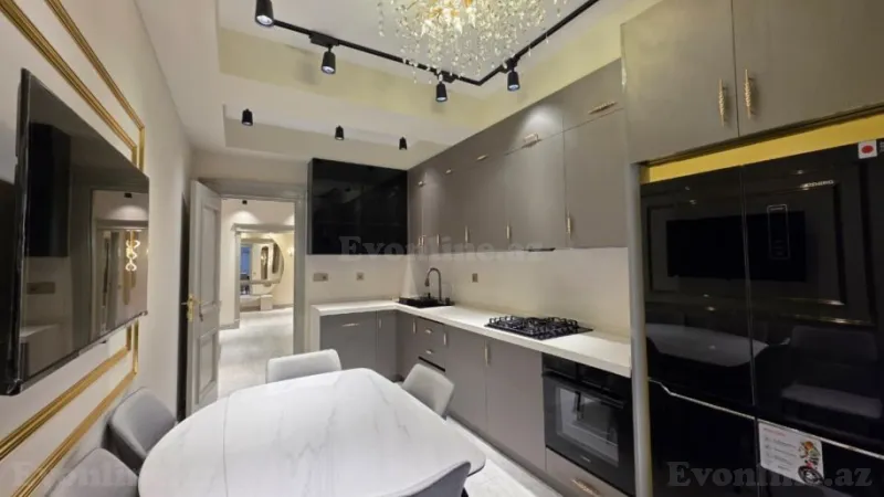 Satılır 4 otaqlı Mənzil Yeni tikili 180 m² Nəriman Nərimanov m. - şəkil 13