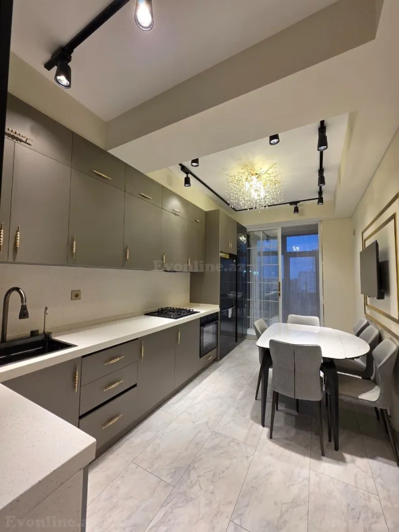 Satılır 4 otaqlı Mənzil Yeni tikili 180 m² Nəriman Nərimanov m. - şəkil 28
