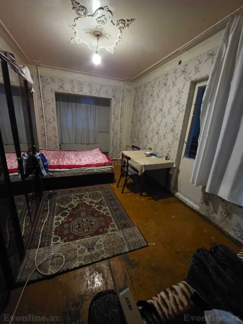 Satılır 2 otaqlı Mənzil Köhnə tikili 60 m² Xalqlar Dostluğu m.