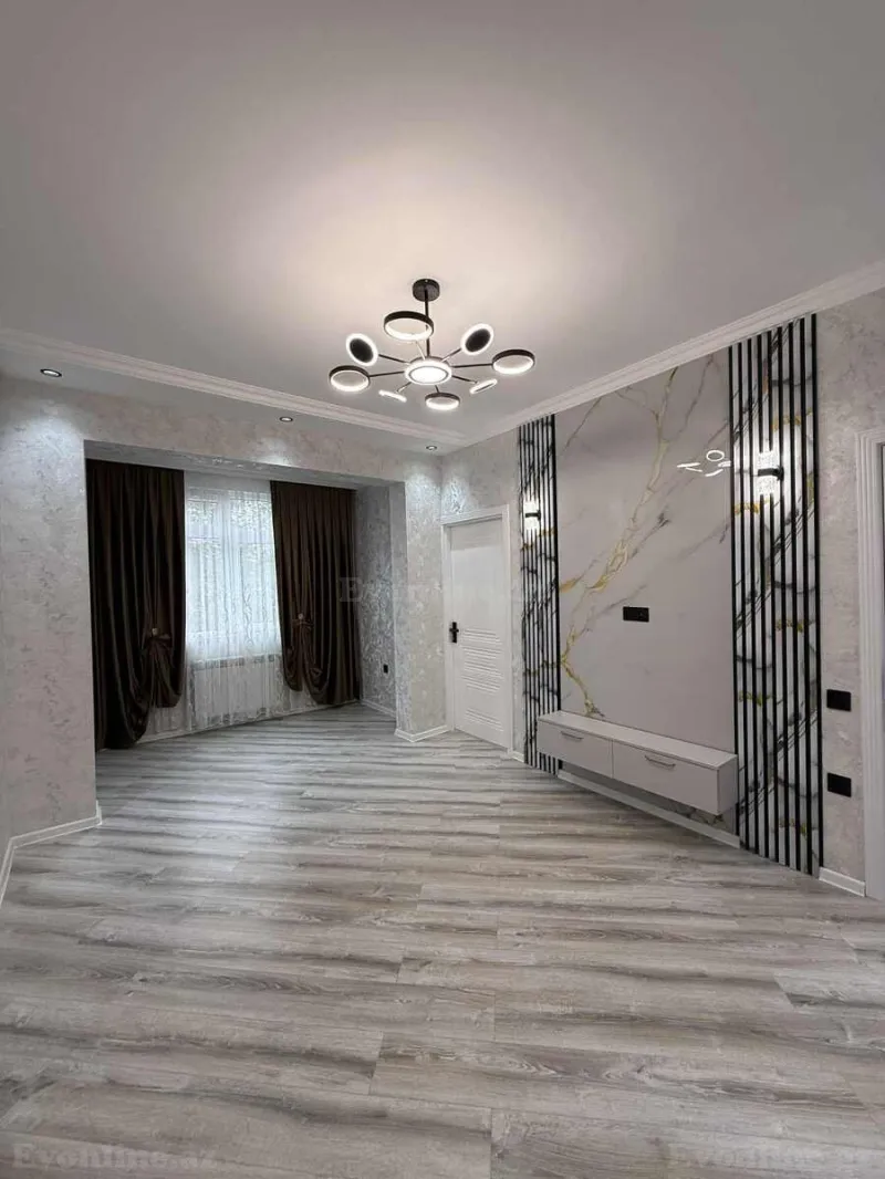 Satılır 2 otaqlı Mənzil Köhnə tikili 55 m² 4-cü mikrorayon