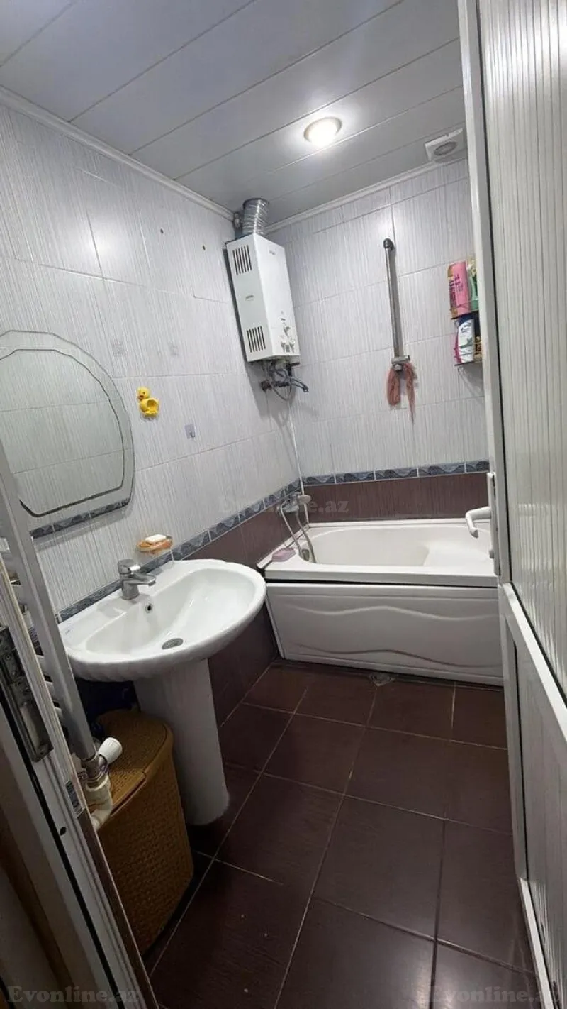Satılır 3 otaqlı Mənzil Köhnə tikili 80 m² Əhmədli - şəkil 12
