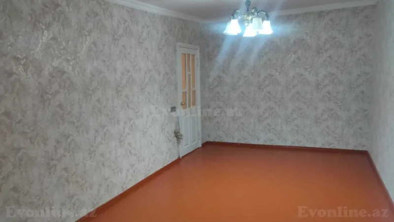 Satılır 2 otaqlı Mənzil Köhnə tikili 44 m² 8-ci kilometr - şəkil 2