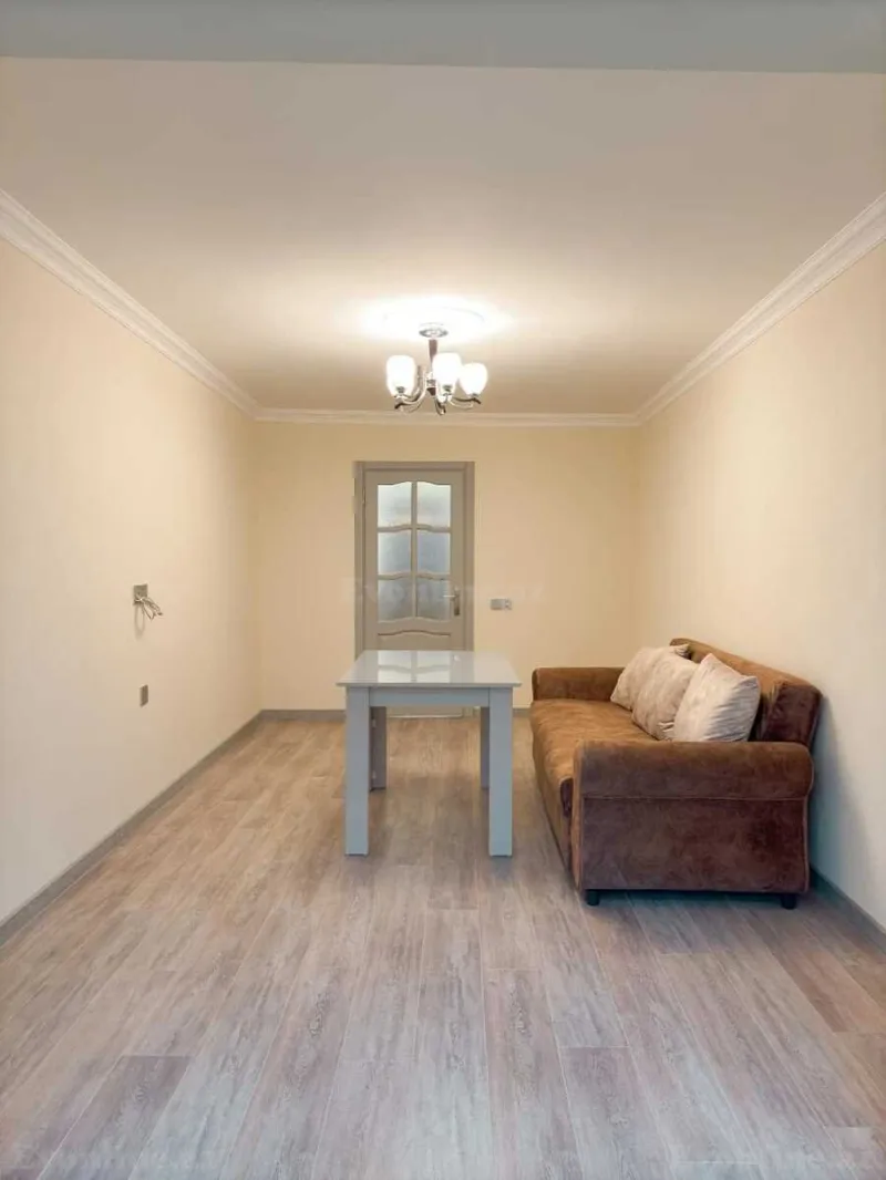 Satılır 2 otaqlı Mənzil Köhnə tikili 52 m² Xalqlar Dostluğu m. - şəkil 4