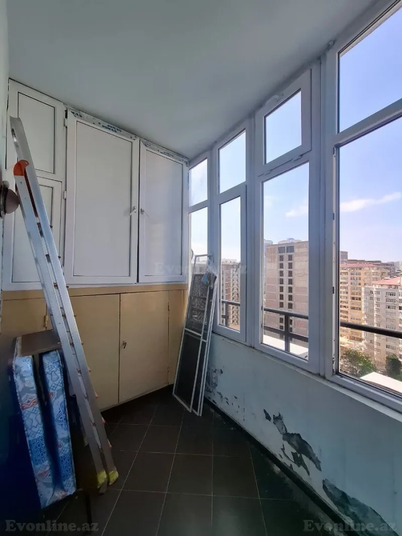 Kirayə verilir 3 otaqlı Mənzil Yeni tikili 172 m² 28 May m. - şəkil 11