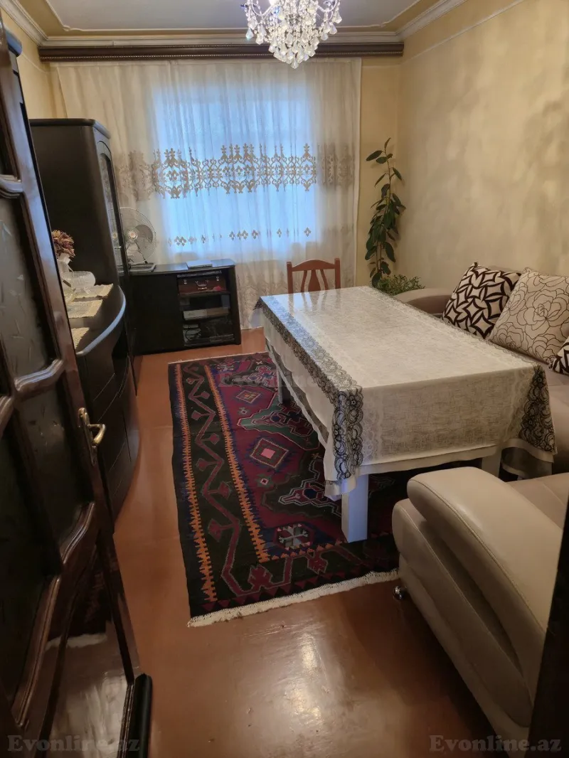 Satılır 4 otaqlı Mənzil Köhnə tikili 104 m² Suraxanı r. - şəkil 3