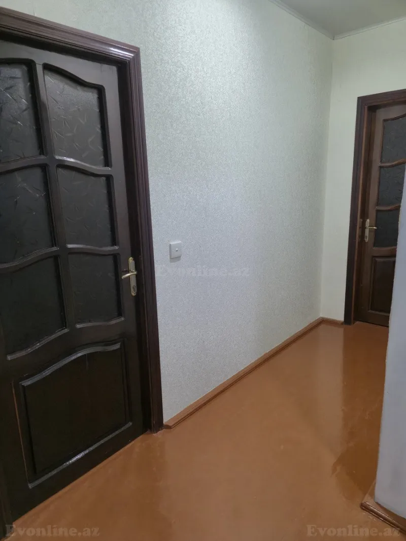 Satılır 4 otaqlı Mənzil Köhnə tikili 104 m² Suraxanı r. - şəkil 10