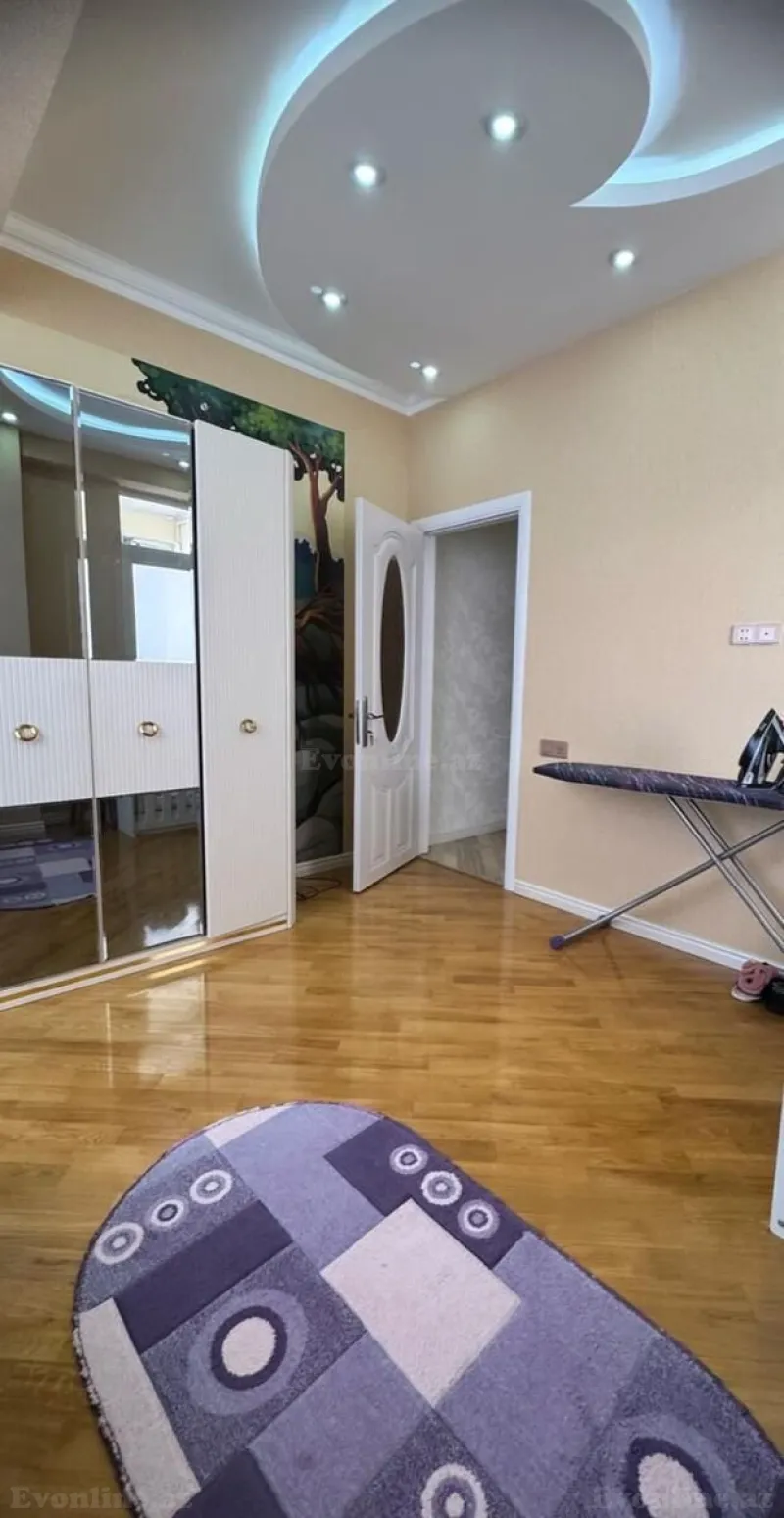 Satılır 3 otaqlı Mənzil Yeni tikili 105 m² 8-ci kilometr