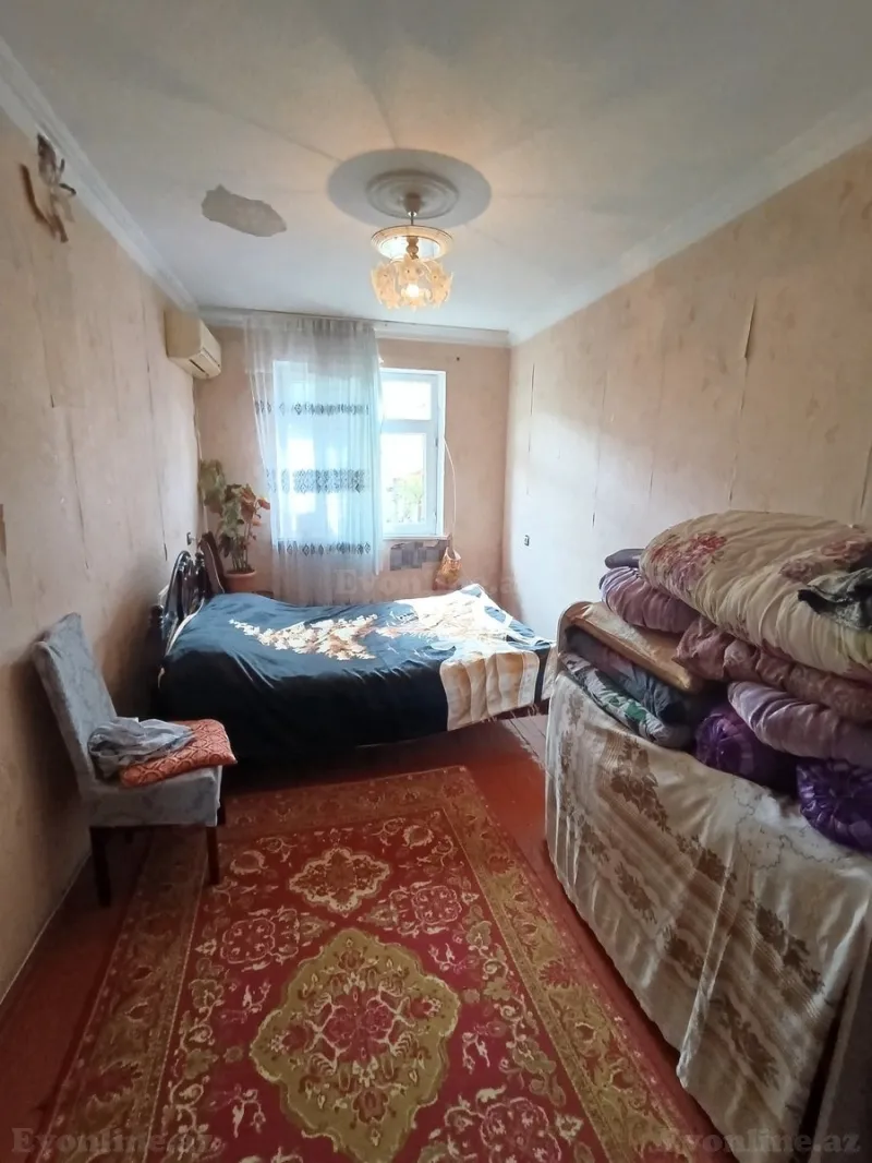 Satılır 2 otaqlı Mənzil Köhnə tikili 60 m² Xırdalan