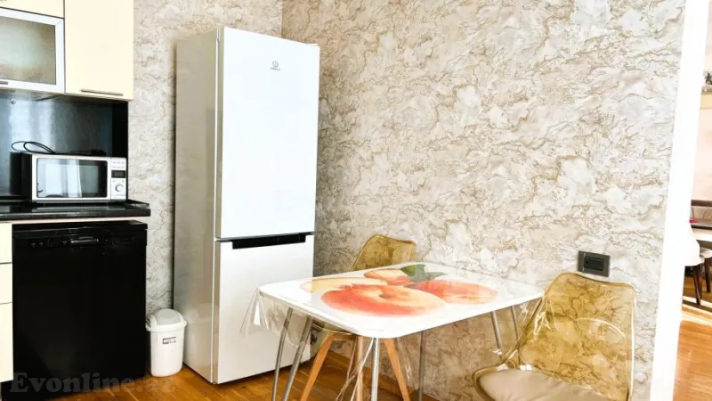 Kirayə verilir 3 otaqlı Mənzil Yeni tikili 190 m² 28 May m. - şəkil 12