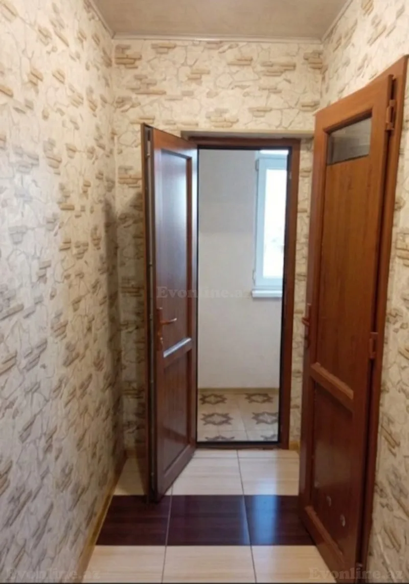 Satılır 4 otaqlı Mənzil Köhnə tikili 90 m² Sumqayıt - şəkil 3