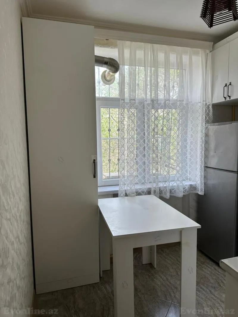 Kirayə verilir 2 otaqlı Mənzil Köhnə tikili 75 m² Gənclik m. - şəkil 10