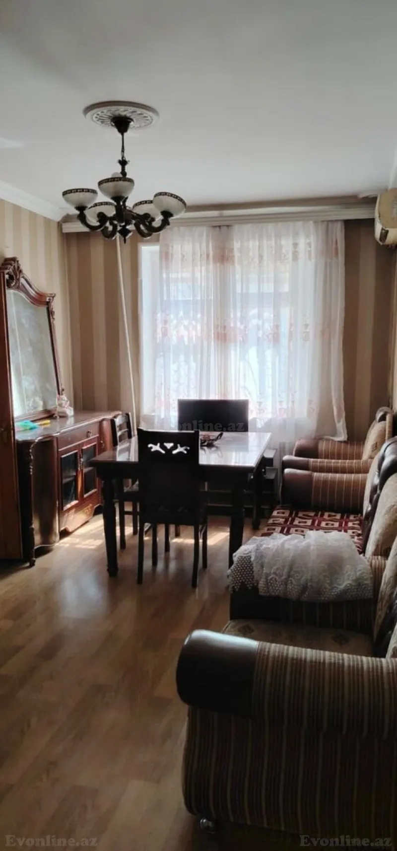 Satılır 2 otaqlı Mənzil Köhnə tikili 65 m² Həzi Aslanov