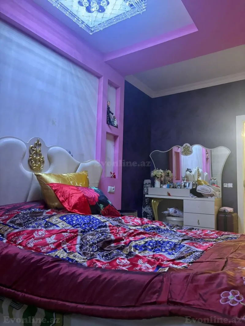 Satılır 2 otaqlı Mənzil Köhnə tikili 55 m² 5-ci mikrorayon - şəkil 4