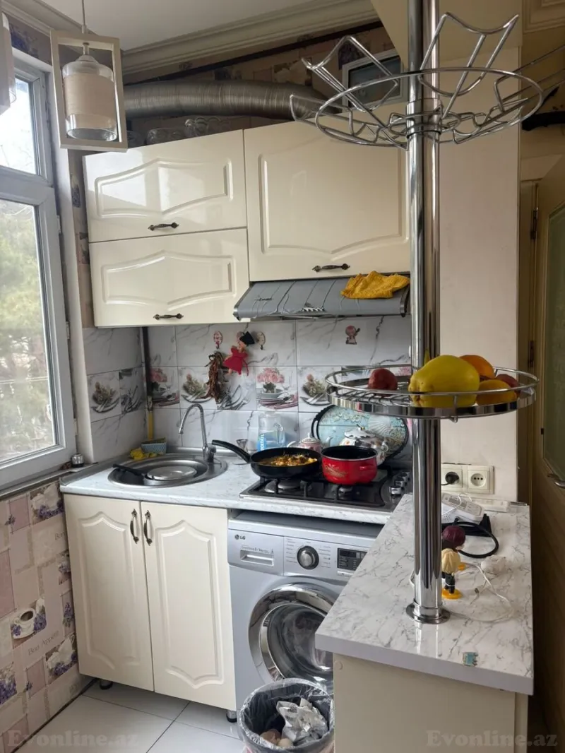 Satılır 2 otaqlı Mənzil Köhnə tikili 55 m² 5-ci mikrorayon - şəkil 9