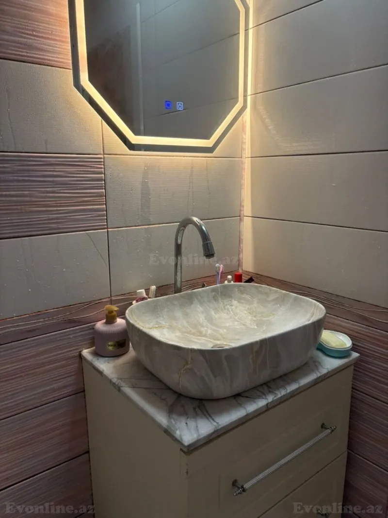 Satılır 2 otaqlı Mənzil Köhnə tikili 55 m² 5-ci mikrorayon - şəkil 11