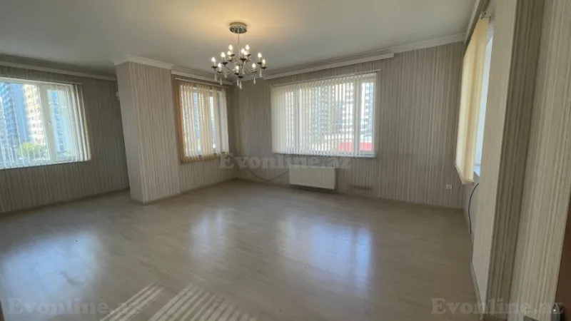 3 otaqlı Ofis 130 m² Xətai m. Kirayə verilir