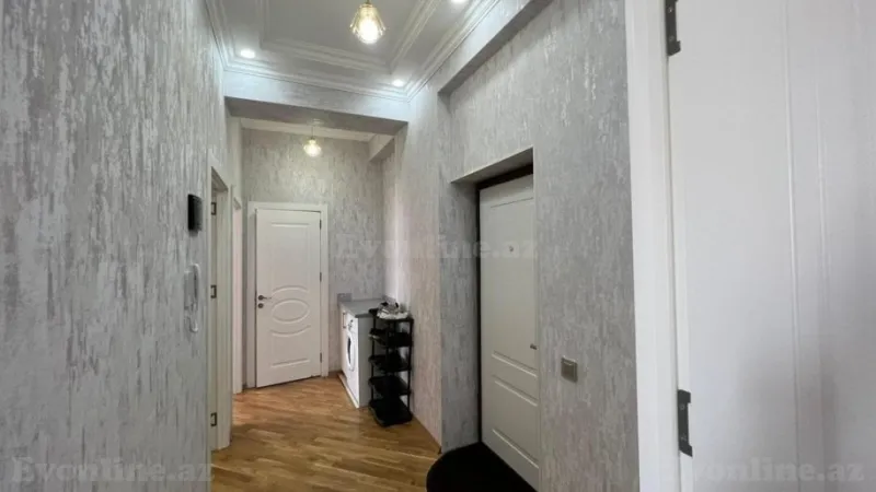 Satılır 3 otaqlı Mənzil Yeni tikili 70 m² Neftçilər m. - şəkil 5