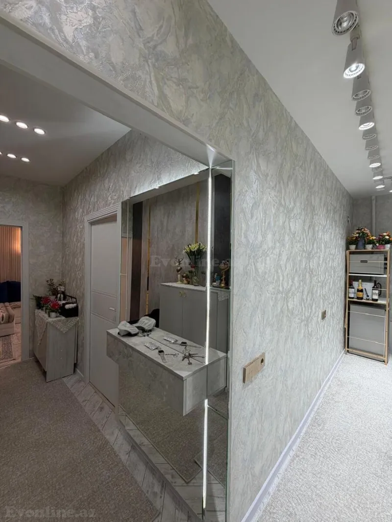 Satılır 2 otaqlı Mənzil Köhnə tikili 65 m² Suraxanı r. - şəkil 15