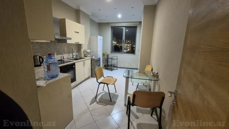 Satılır 4 otaqlı Mənzil Yeni tikili 200 m² Nizami m. - şəkil 8