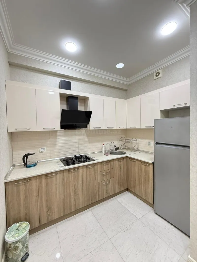 Kirayə verilir 3 otaqlı Mənzil Yeni tikili 99 m² 8 Noyabr m. - şəkil 23