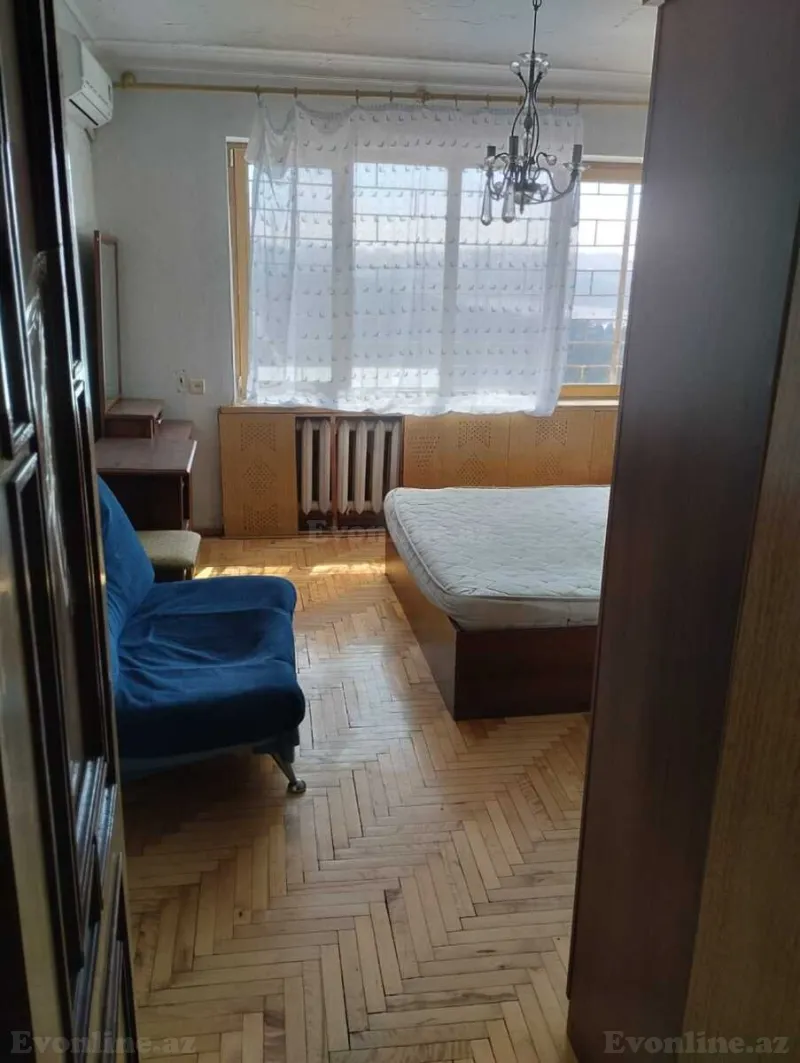 Satılır 4 otaqlı Mənzil Köhnə tikili 81.6 m² Elmlər Akademiyası m. - şəkil 5
