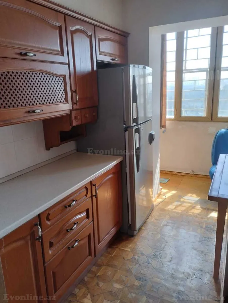 Satılır 4 otaqlı Mənzil Köhnə tikili 81.6 m² Elmlər Akademiyası m. - şəkil 8