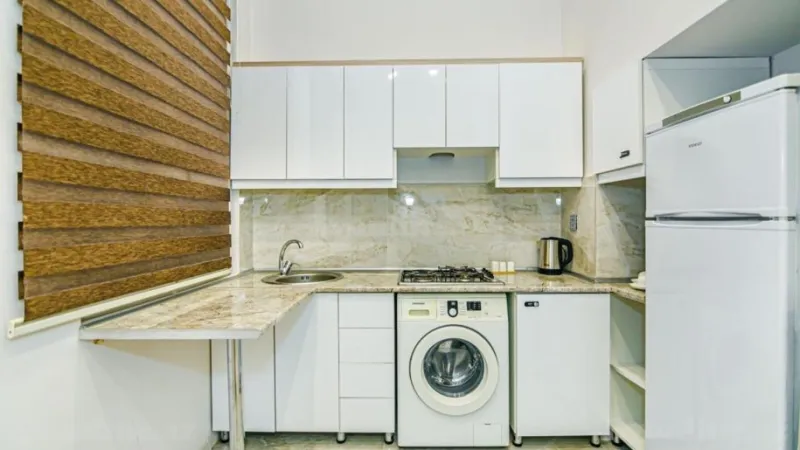 Satılır 2 otaqlı Mənzil Köhnə tikili 60 m² Sahil m. - şəkil 3