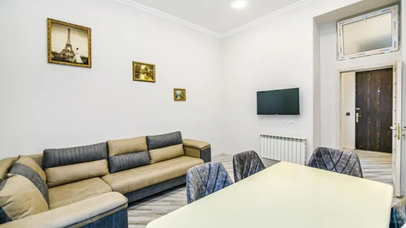 Satılır 2 otaqlı Mənzil Köhnə tikili 60 m² Sahil m. - şəkil 7