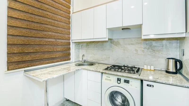 Satılır 2 otaqlı Mənzil Köhnə tikili 60 m² Sahil m. - şəkil 8