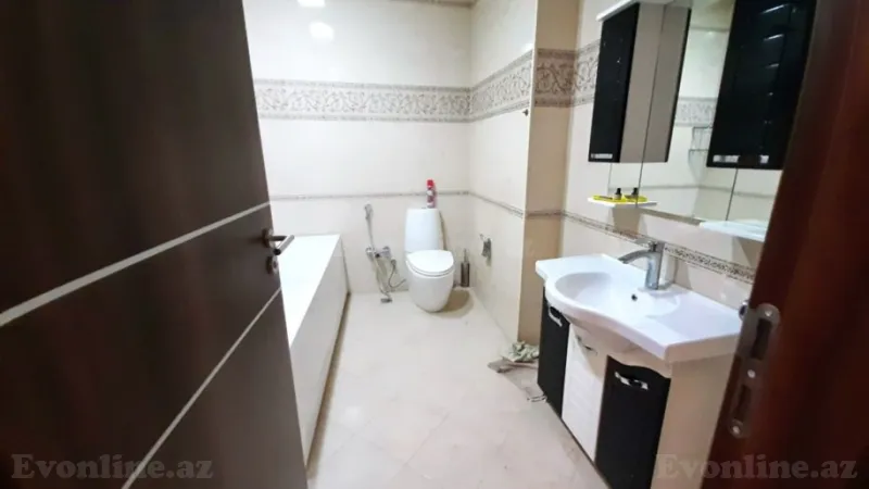 Satılır 4 otaqlı Mənzil Yeni tikili 360 m² Gənclik m. - şəkil 26