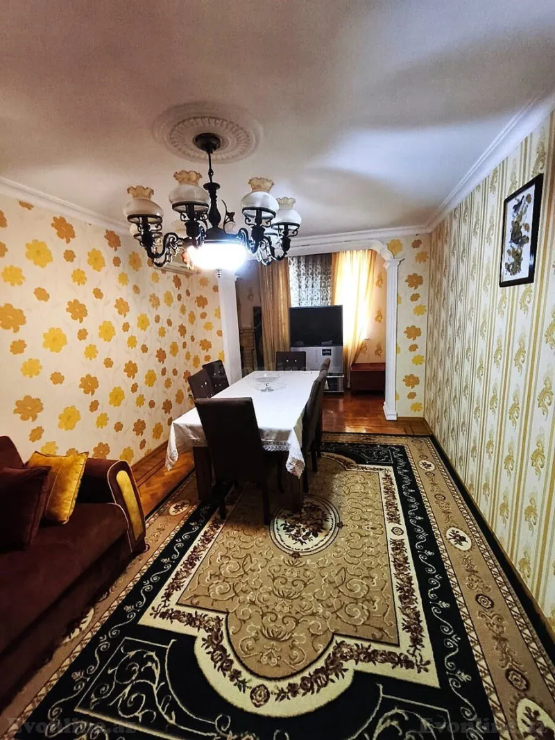 3 otaqlı Mənzil 60 m² 28 May m. Kirayə verilir