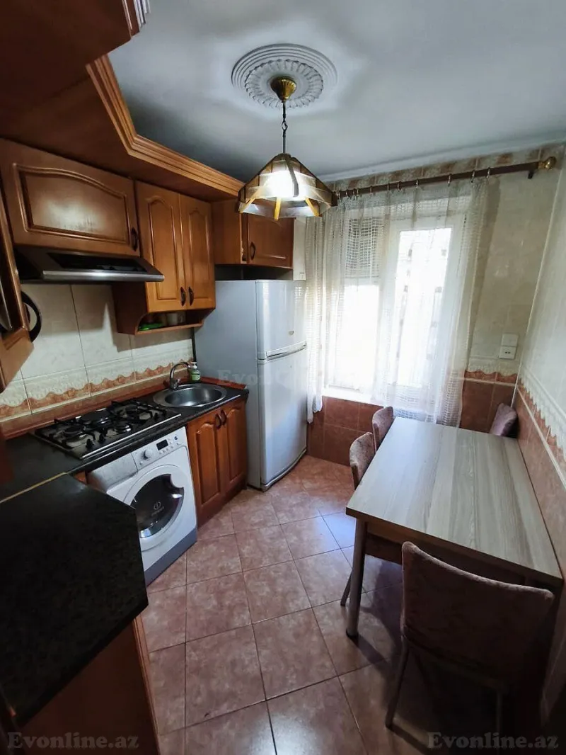Kirayə verilir 3 otaqlı Mənzil Köhnə tikili 60 m² 28 May m. - şəkil 6