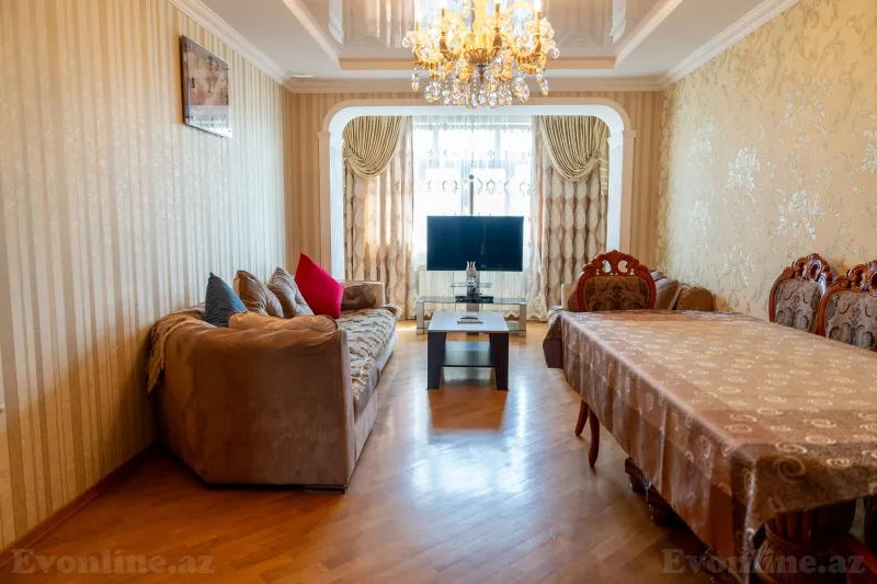 4 otaqlı Mənzil 100 m² Q.Qarayev pr. Satılır