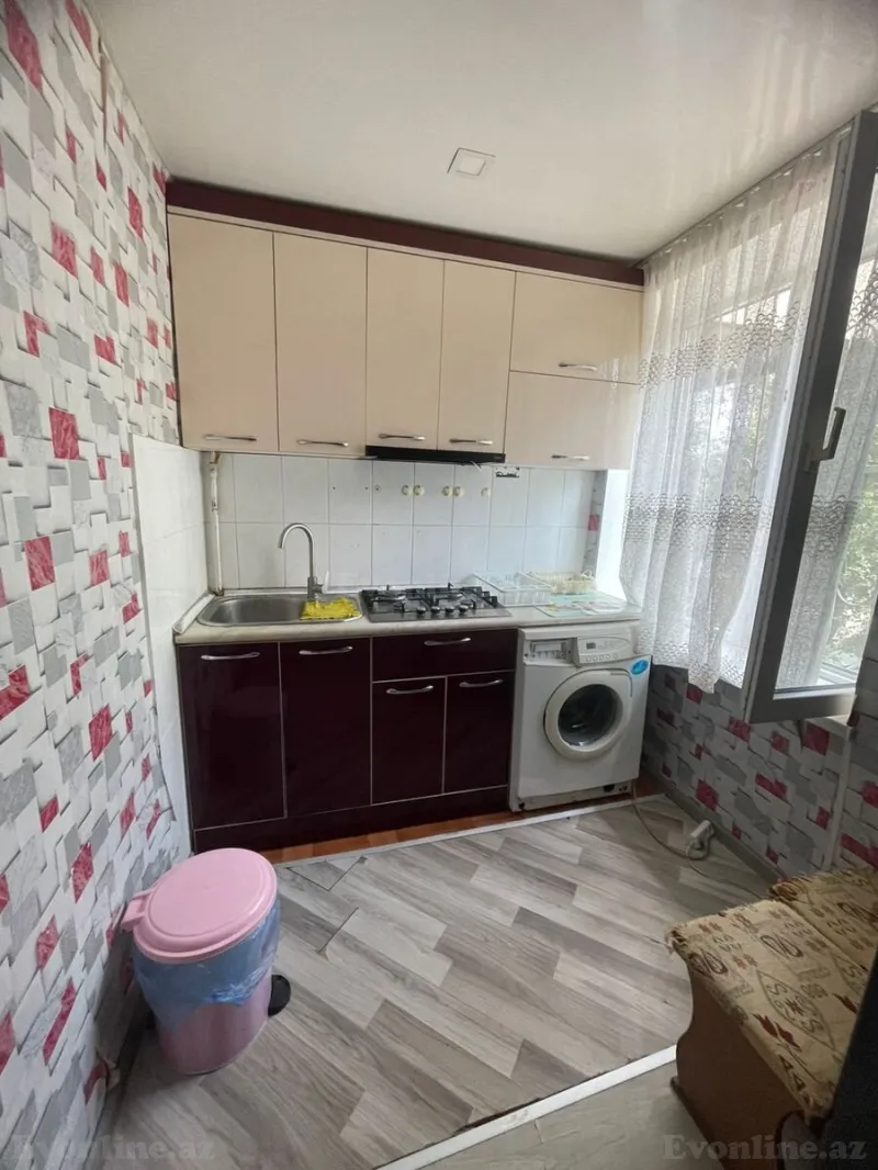 Satılır 1 otaqlı Mənzil Köhnə tikili 35 m² Elmlər Akademiyası m. - şəkil 4