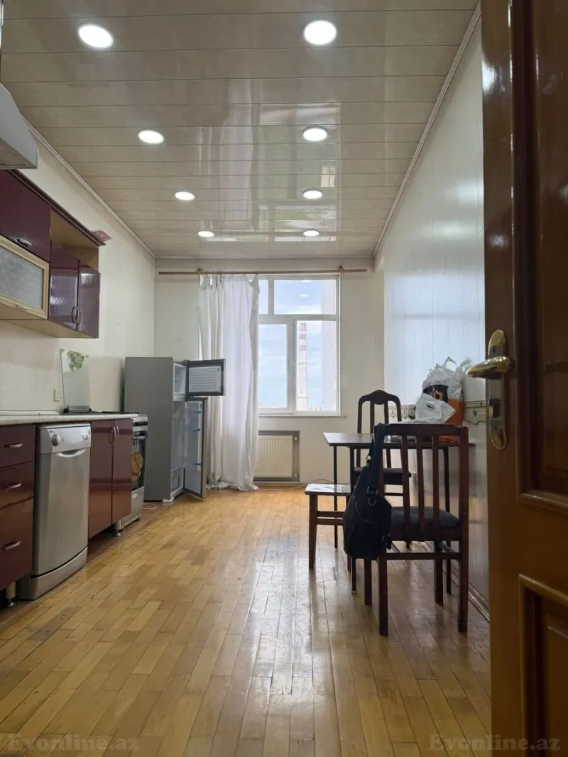 Kirayə verilir 3 otaqlı Mənzil Yeni tikili 140 m² 8 Noyabr m. - şəkil 9