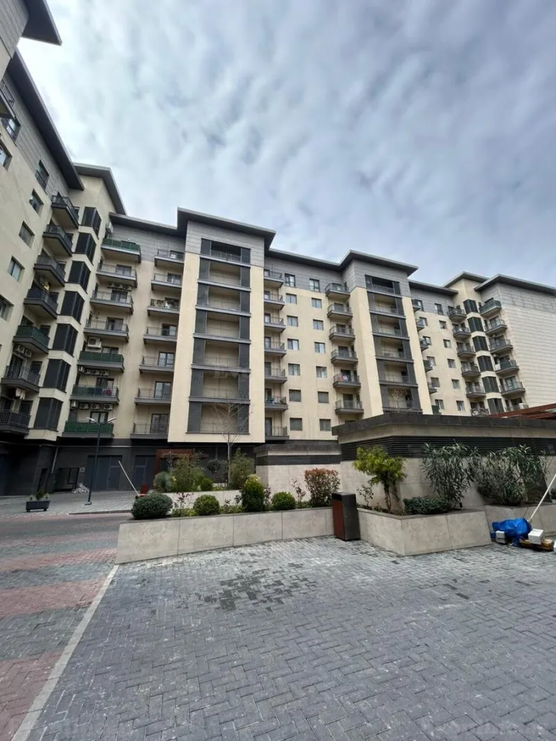 Kirayə verilir 3 otaqlı Mənzil Yeni tikili 140 m² Xətai r. - şəkil 28