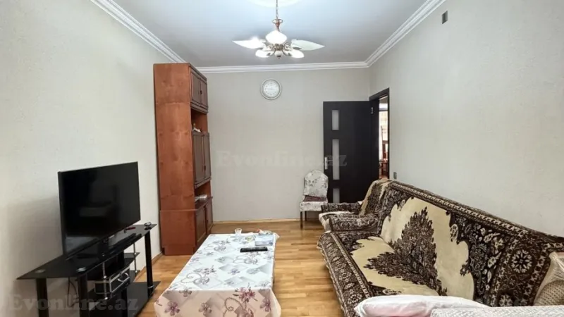 Satılır 3 otaqlı Mənzil Köhnə tikili 74 m² Əhmədli - şəkil 2